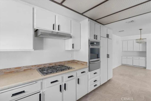 900 W Sierra Madre 44, Azusa, CA 91702