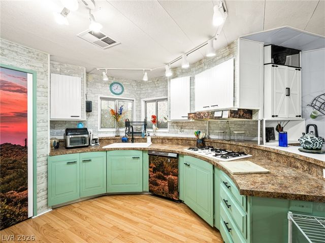 5329 Ocala Lane, Las Vegas, NV 89122