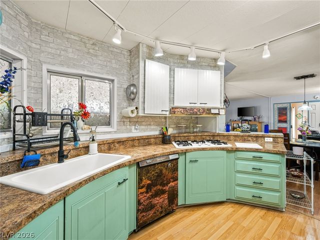 5329 Ocala Lane, Las Vegas, NV 89122