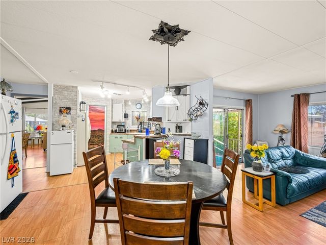 5329 Ocala Lane, Las Vegas, NV 89122