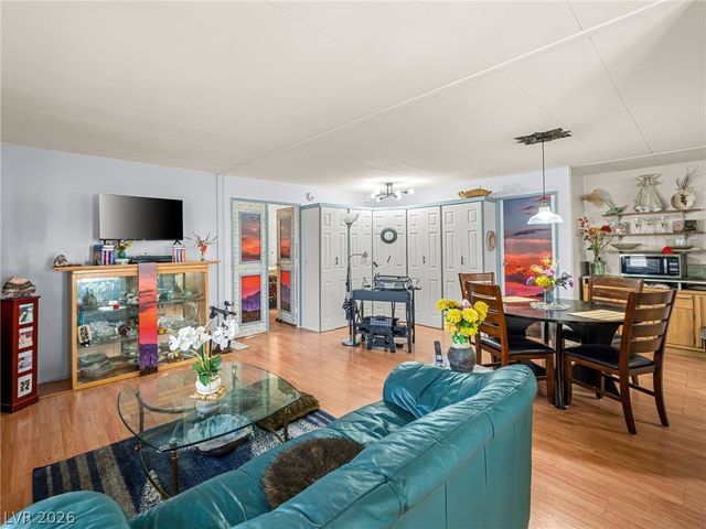 5329 Ocala Lane, Las Vegas, NV 89122