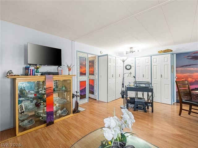 5329 Ocala Lane, Las Vegas, NV 89122