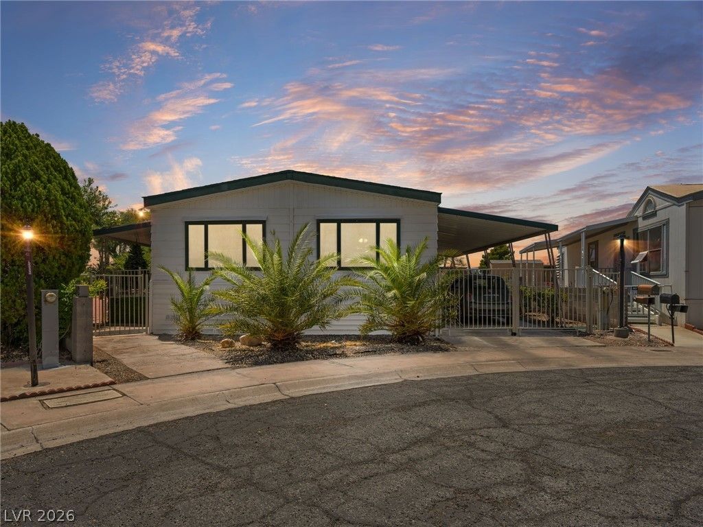 5329 Ocala Lane, Las Vegas, NV 89122