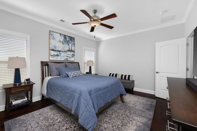 440 ST ANDREWS DR, Oakland, TN 38060