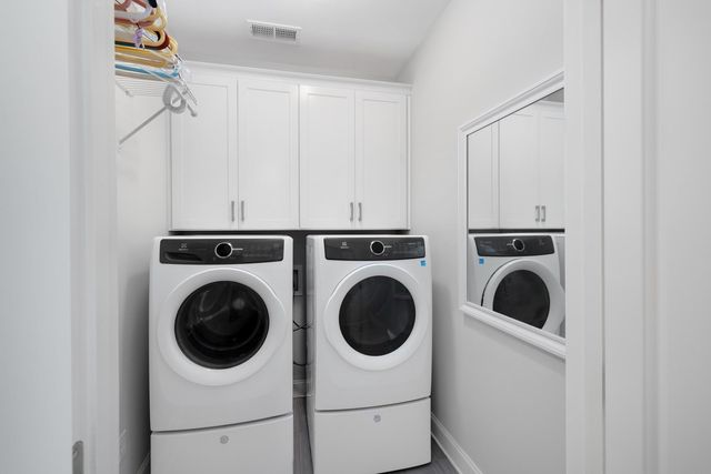 440 ST ANDREWS DR, Oakland, TN 38060