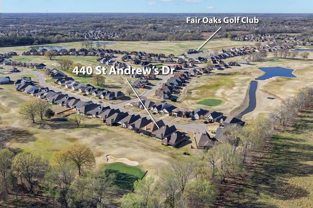 440 ST ANDREWS DR, Oakland, TN 38060