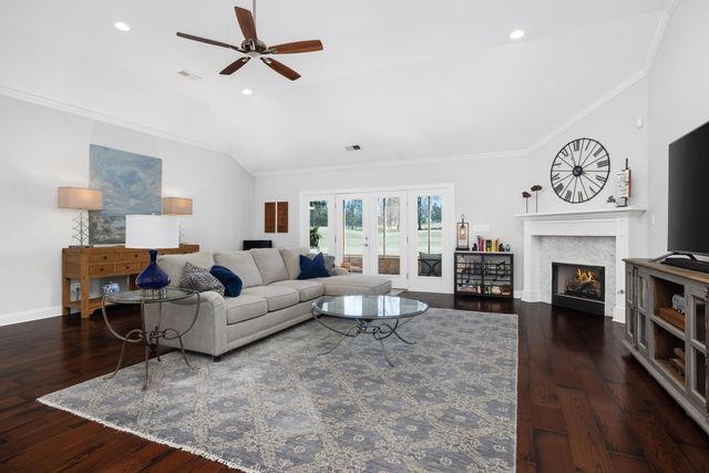 440 ST ANDREWS DR, Oakland, TN 38060