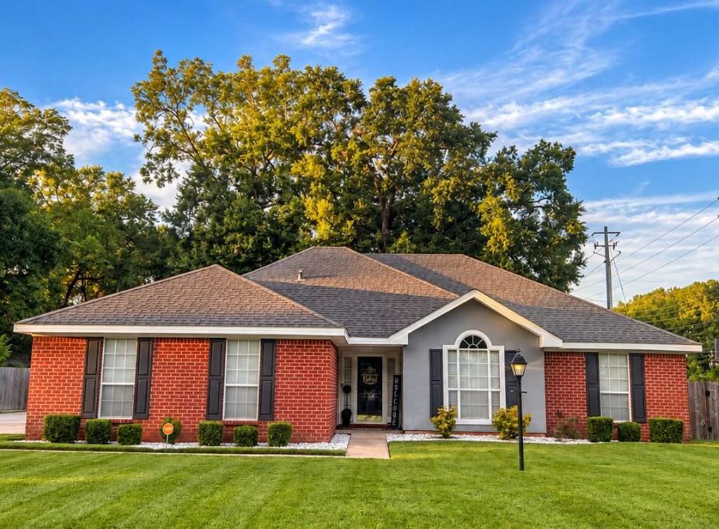 7810 Woodland Hills Drive, Semmes, AL 36575 — exterior