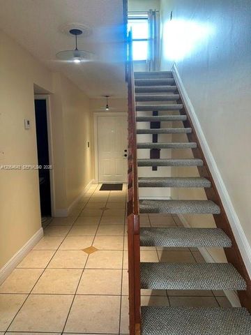 8999 SW 133rd Court B, Miami, FL 33186