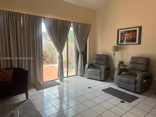 8999 SW 133rd Court B, Miami, FL 33186