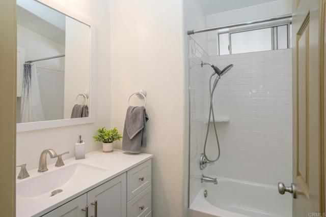 7908 Rancho Fanita Drive 21, Santee, CA 92071