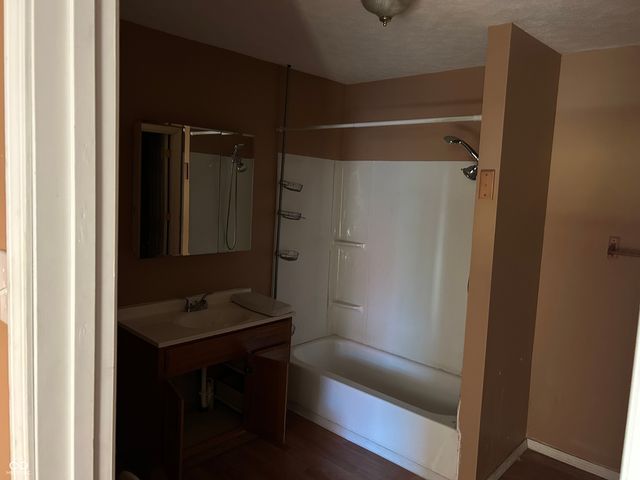 709 Broad Street, New Castle, IN 47362