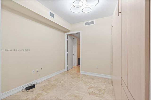 1850 S Ocean Dr 4109, Hallandale Beach, FL 33009