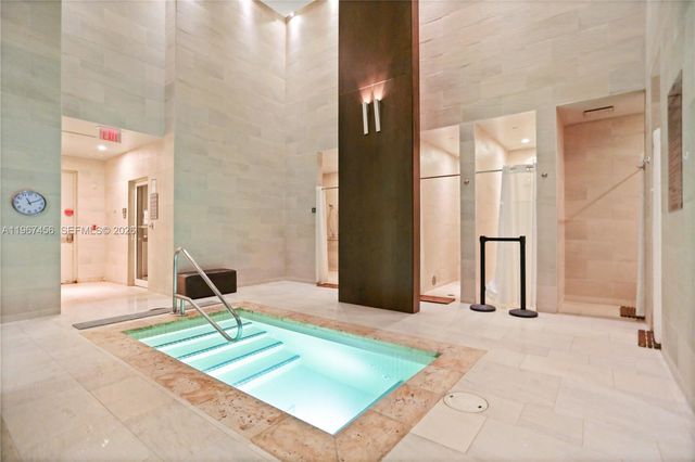 1850 S Ocean Dr 4109, Hallandale Beach, FL 33009