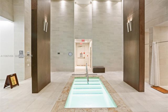 1850 S Ocean Dr 4109, Hallandale Beach, FL 33009