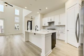 19718 Curved Steel Dr, Cypress, TX 77433