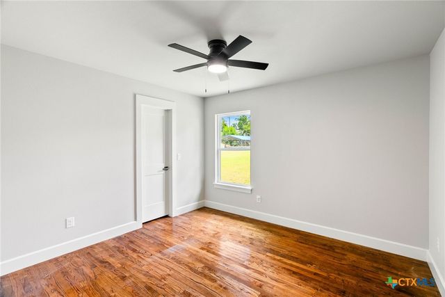 547 N Central Avenue, New Braunfels, TX 78130