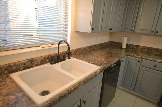 2944 W BAY DRIVE 105, Belleair Bluffs, FL 33770