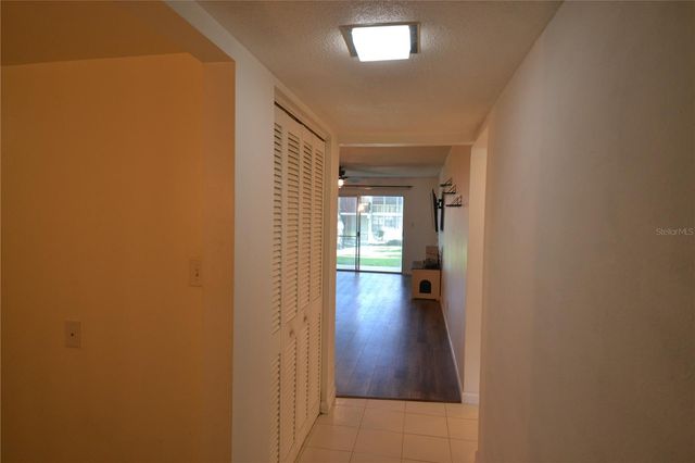2944 W BAY DRIVE 105, Belleair Bluffs, FL 33770