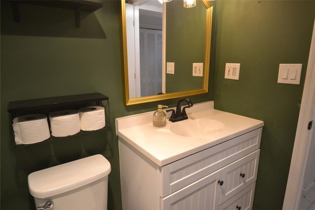 2944 W BAY DRIVE 105, Belleair Bluffs, FL 33770
