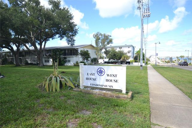2944 W BAY DRIVE 105, Belleair Bluffs, FL 33770