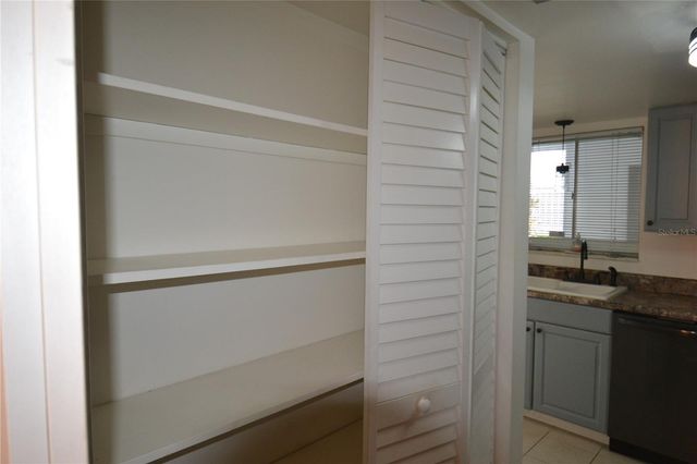 2944 W BAY DRIVE 105, Belleair Bluffs, FL 33770