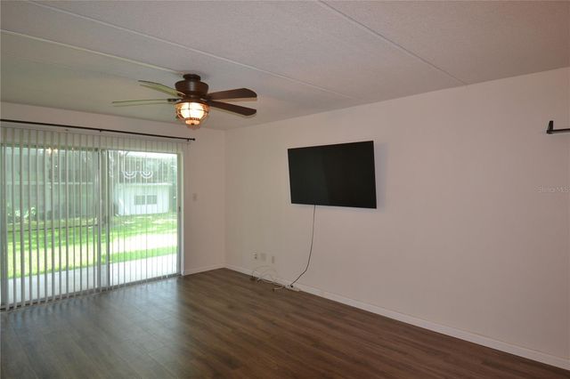 2944 W BAY DRIVE 105, Belleair Bluffs, FL 33770
