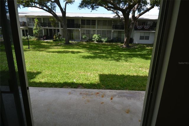2944 W BAY DRIVE 105, Belleair Bluffs, FL 33770