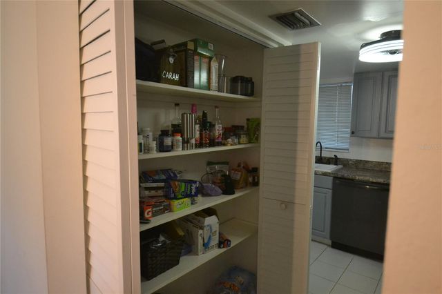 2944 W BAY DRIVE 105, Belleair Bluffs, FL 33770