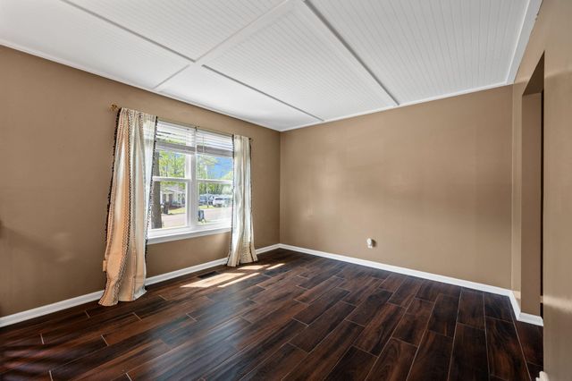 1419 N Winer Drive, Soddy Daisy, TN 37379