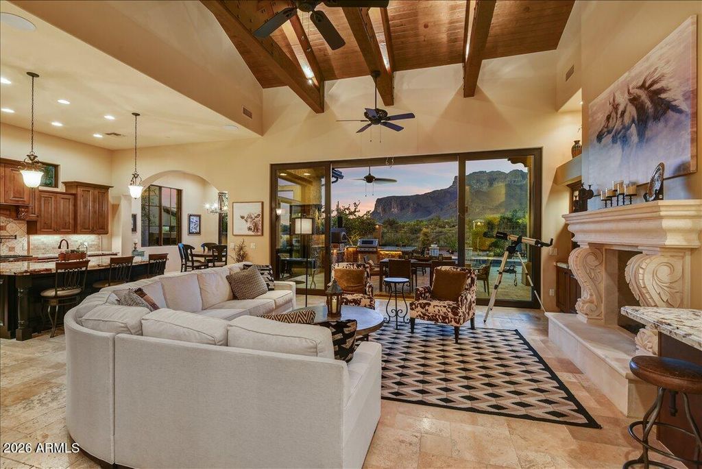 Image 10 of property listing at 8296 E SUNSET VIEW Drive, Gold Canyon, AZ 85118