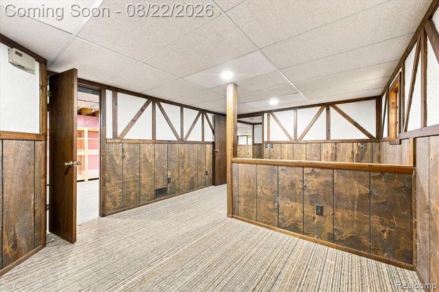 6874 Little Creek Drive, Troy, MI 48085
