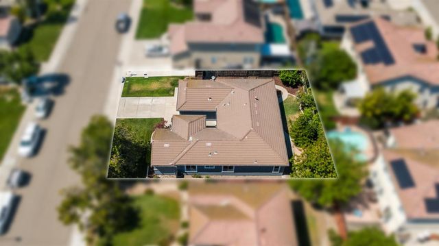 588 Bob Way, Ripon, CA 95366
