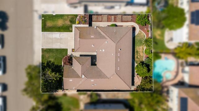 588 Bob Way, Ripon, CA 95366