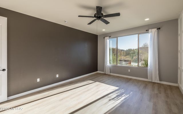 5846 S Clonmellon Avenue, Tucson, AZ 85747