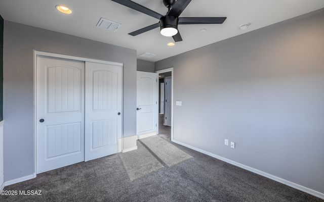 5846 S Clonmellon Avenue, Tucson, AZ 85747