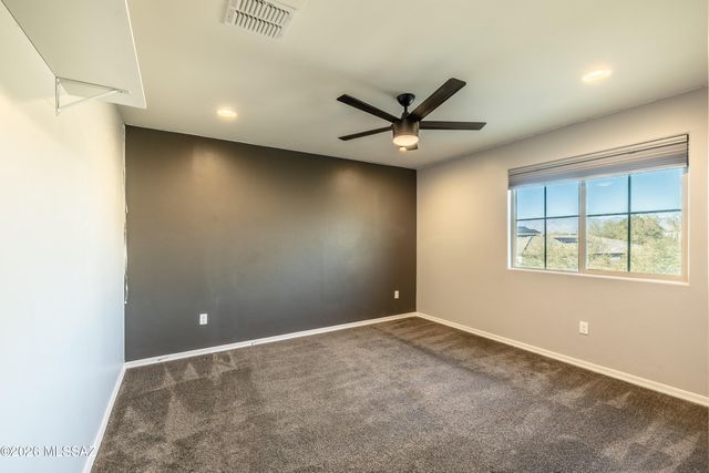 5846 S Clonmellon Avenue, Tucson, AZ 85747