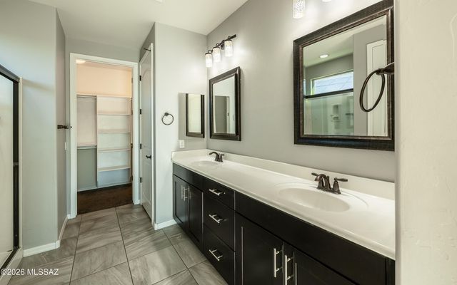 5846 S Clonmellon Avenue, Tucson, AZ 85747