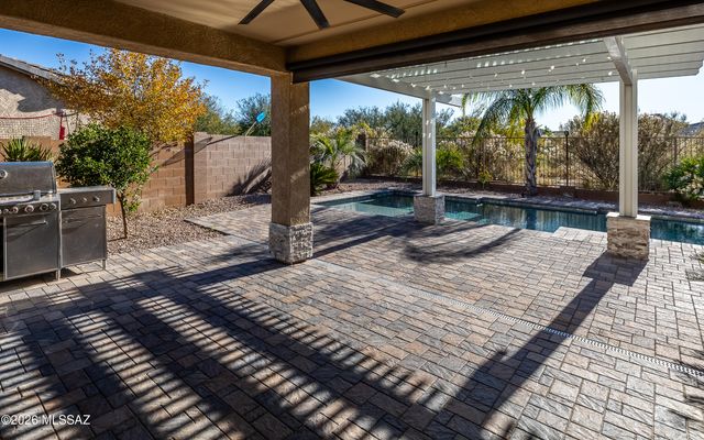 5846 S Clonmellon Avenue, Tucson, AZ 85747