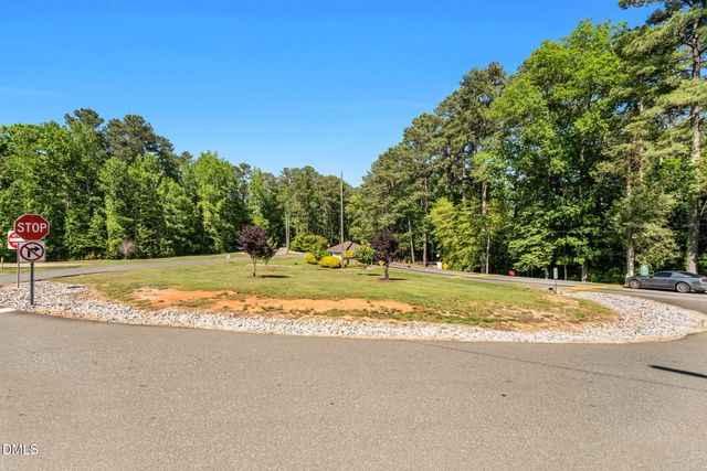 106 Blackfoot Drive, Louisburg, NC 27549