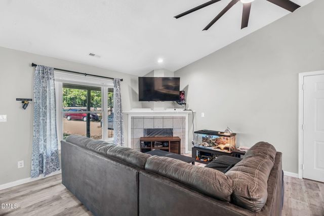 106 Blackfoot Drive, Louisburg, NC 27549