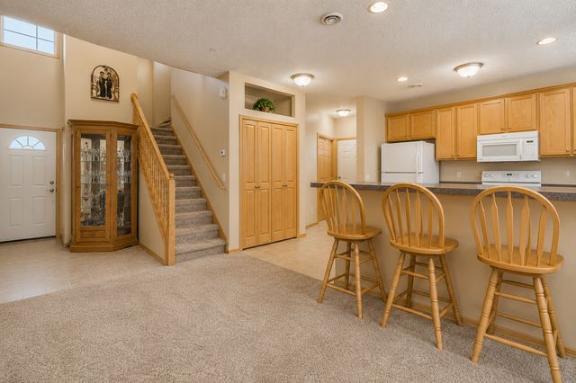 179 Stallion Lane, Lino Lakes, MN 55014