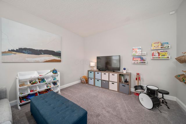 288 Mahogany Lane, Commercial Point, OH 43116