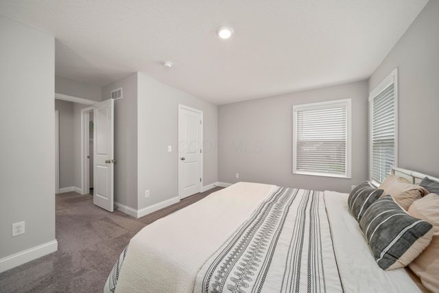 288 Mahogany Lane, Commercial Point, OH 43116