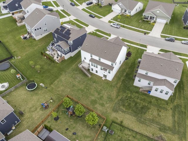 288 Mahogany Lane, Commercial Point, OH 43116