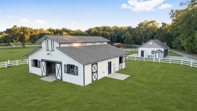22620 HIGHWAY 441 N, Micanopy, FL 32667