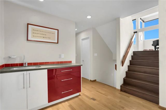 1020 De La Fuente Street, Monterey Park, CA 91754
