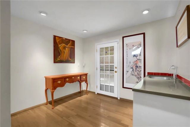 1020 De La Fuente Street, Monterey Park, CA 91754