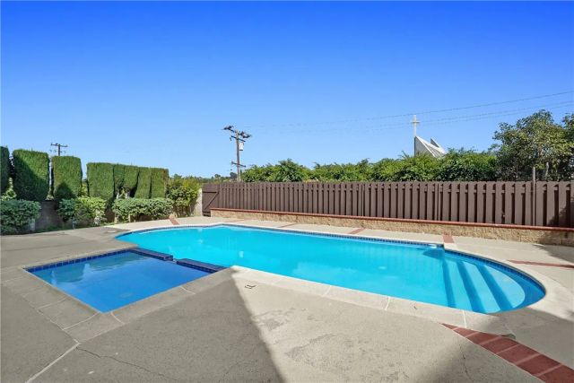 1020 De La Fuente Street, Monterey Park, CA 91754