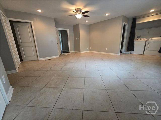 309 E 58th Street, Savannah, GA 31405